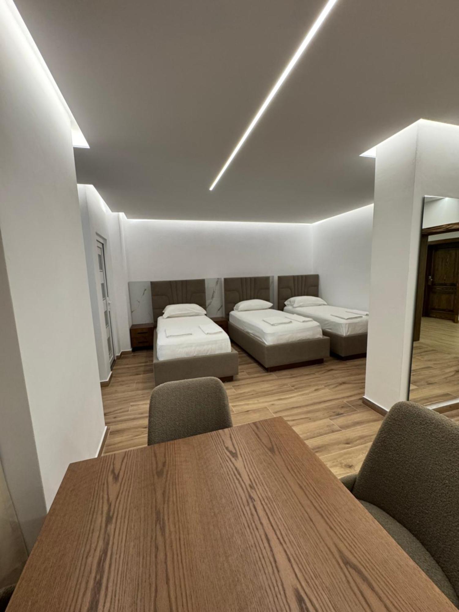 ולבונה Hotel Fusha E Gjese מראה חיצוני תמונה