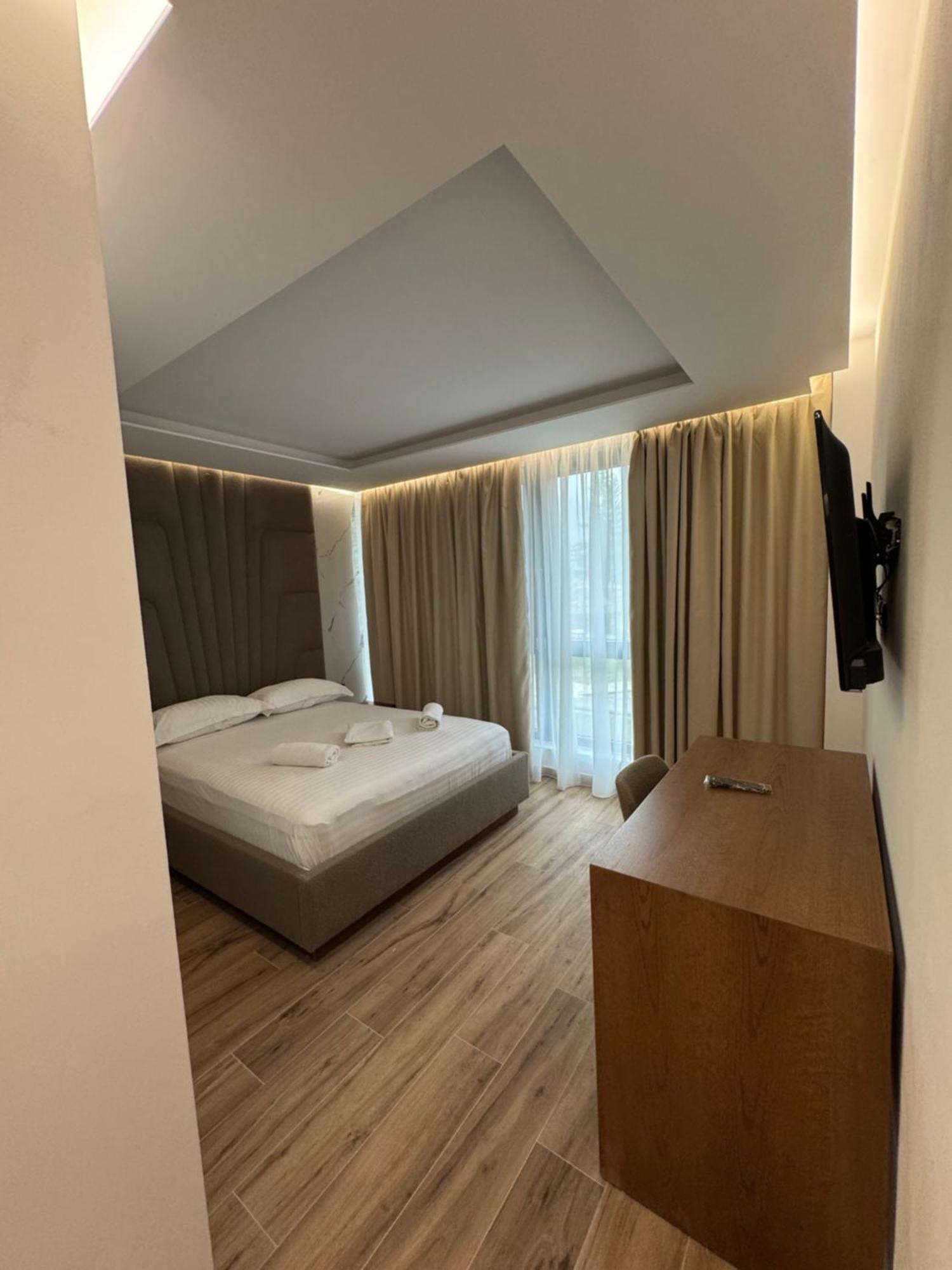 ולבונה Hotel Fusha E Gjese מראה חיצוני תמונה