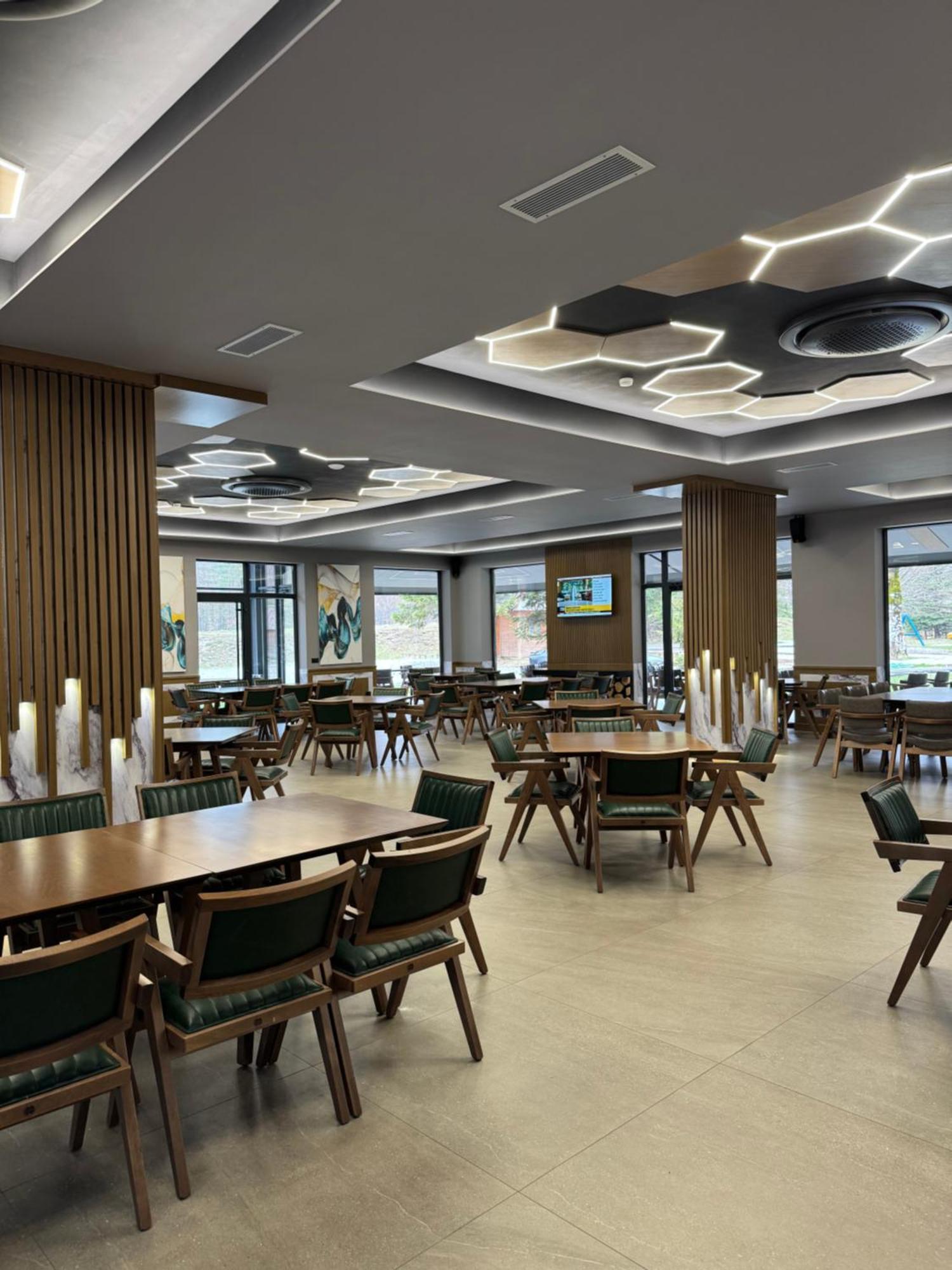 ולבונה Hotel Fusha E Gjese מראה חיצוני תמונה