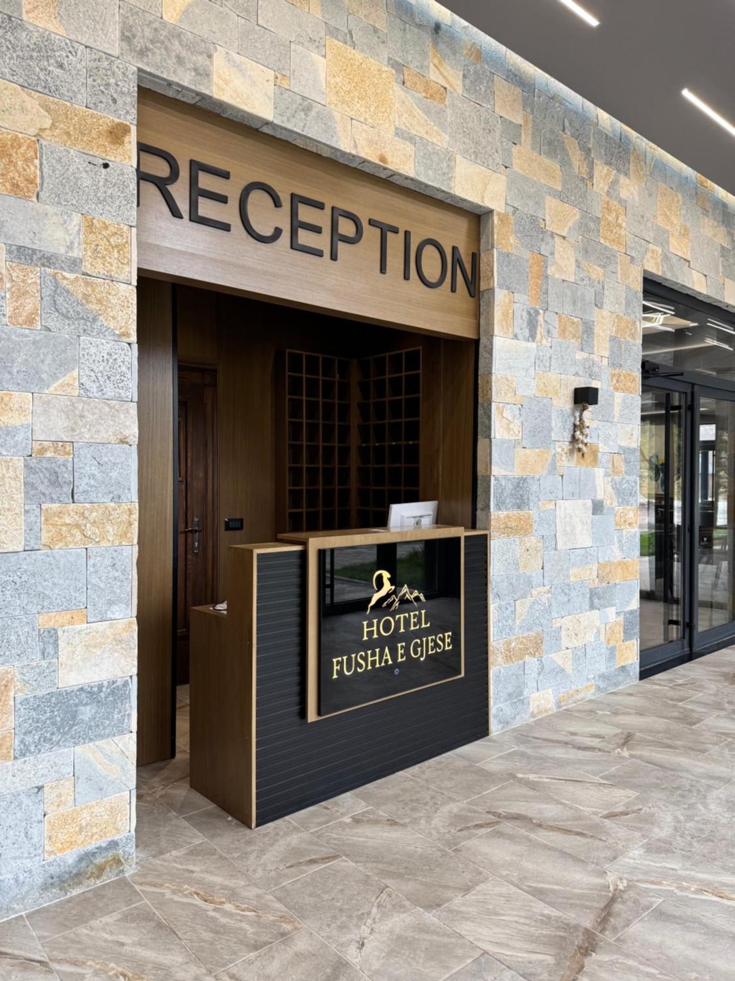 ולבונה Hotel Fusha E Gjese מראה חיצוני תמונה