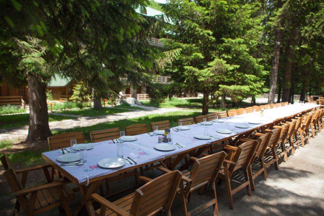 ולבונה Hotel Fusha E Gjese מראה חיצוני תמונה