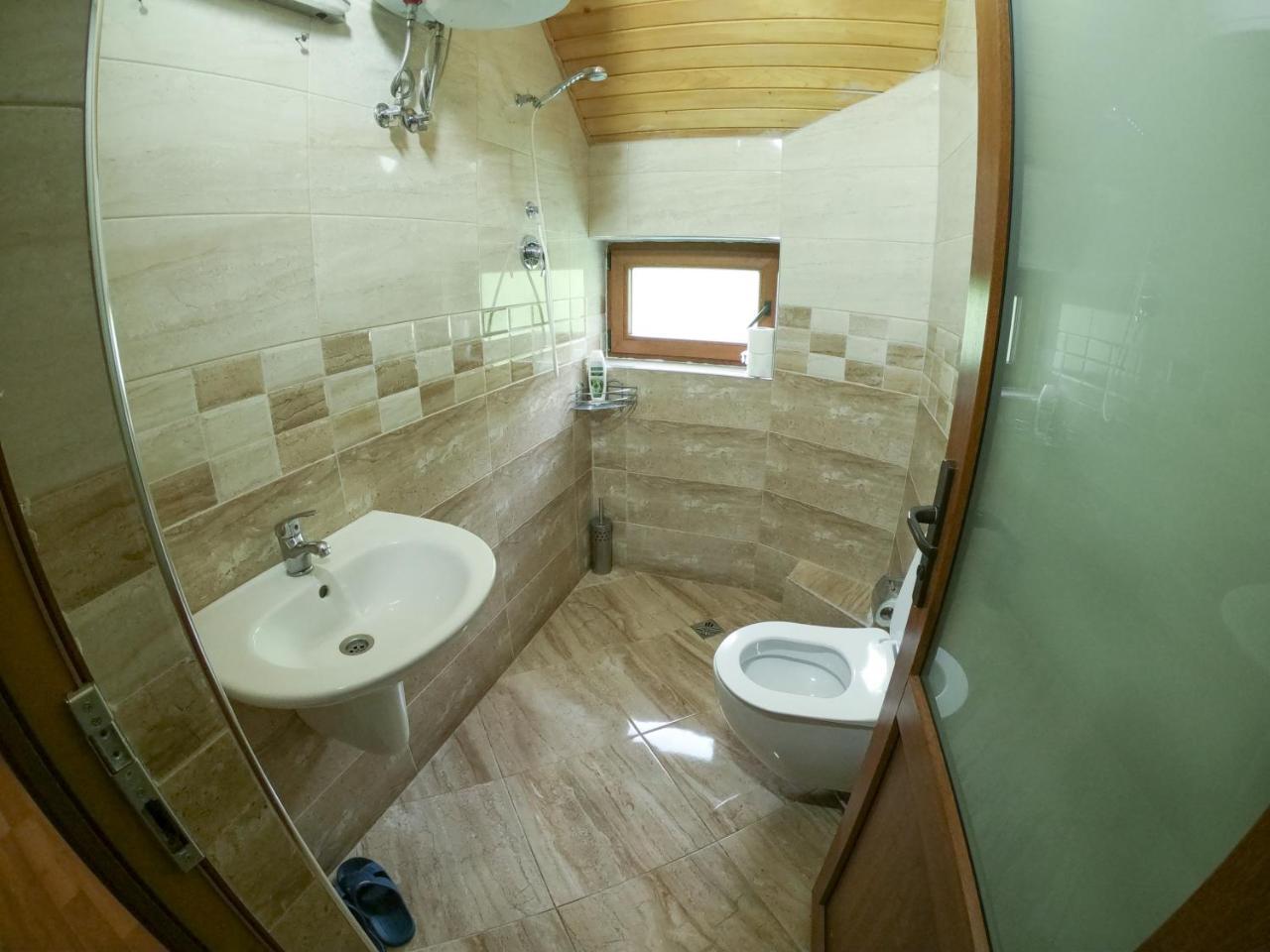 ולבונה Hotel Fusha E Gjese מראה חיצוני תמונה